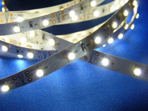 https://www.sdllighting.co.uk/blog/why-choose-our-led-strip-lighting/